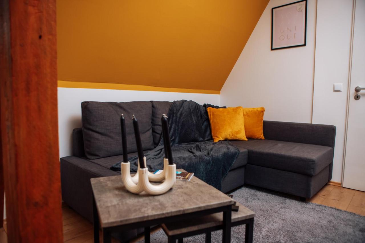 Central-Living Yellow - Wifi - Netflix - City Essen Buitenkant foto